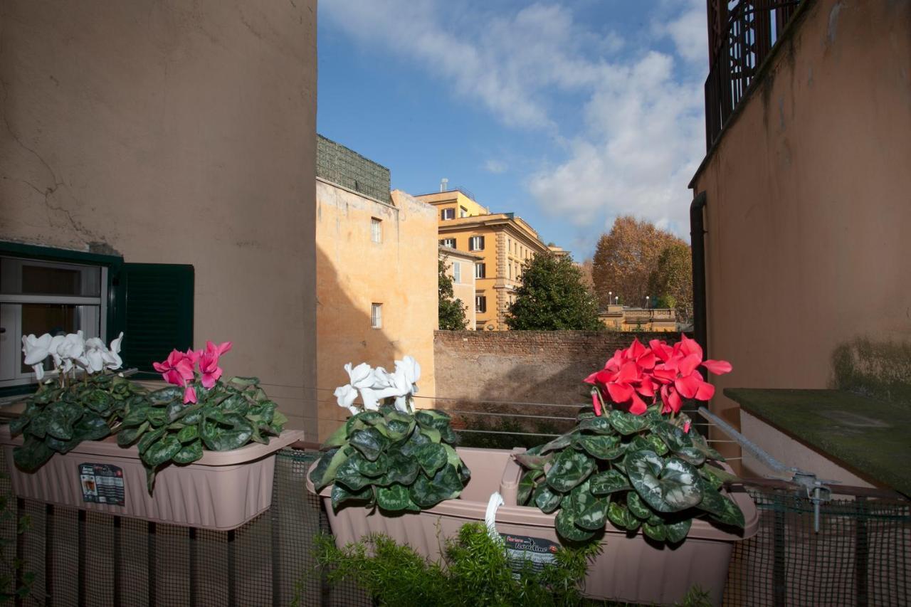 Magenta Luxury Purificazione Apartment Рим Екстериор снимка